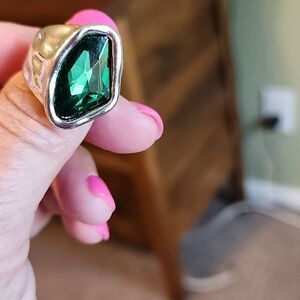 A toque Silver Statement Ring